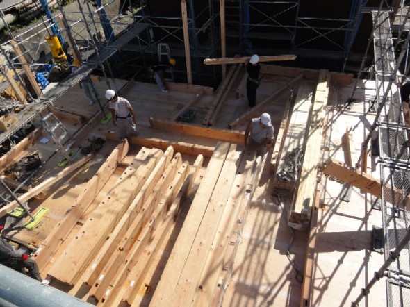 13 建て方.jpg